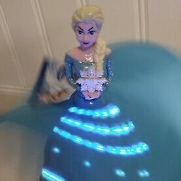 elsa spinning dress doll